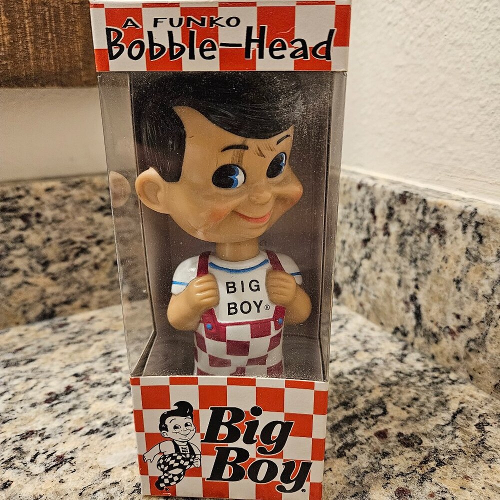 RARE NIB COLLECTIBLE FUNKO BOB'S BIG BOY WACKY WOBBLER BOBBLEHEAD